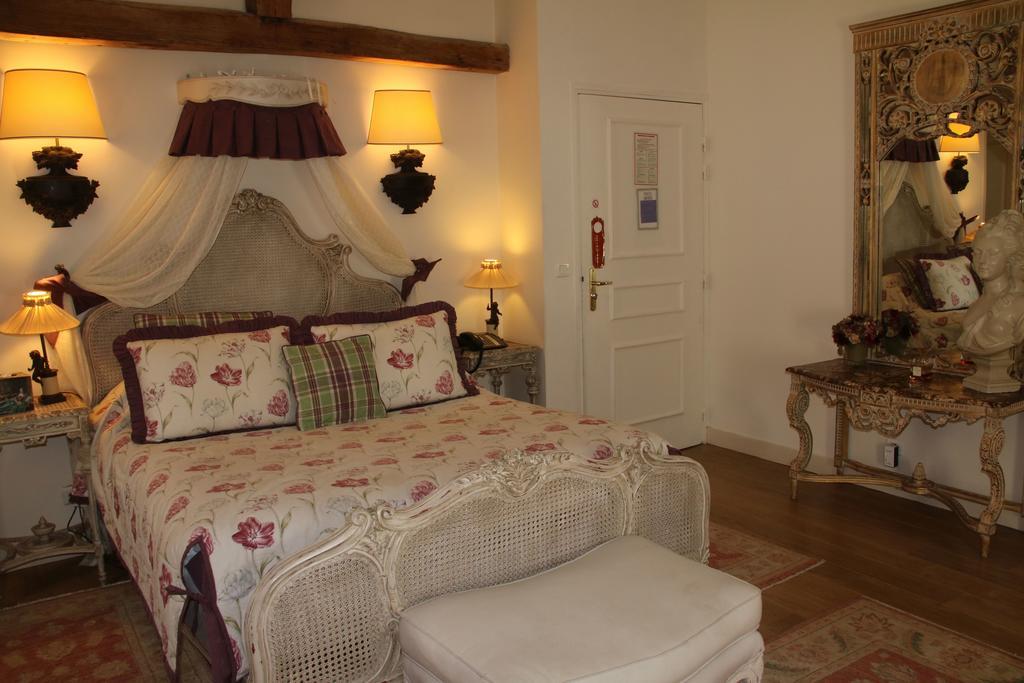 Hostellerie Du Prieure Saint-Prix  المظهر الخارجي الصورة